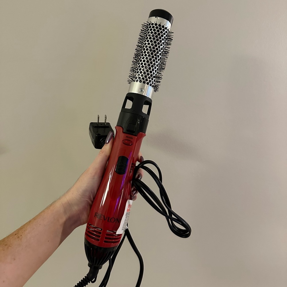 Revlon round brush blow dry styling tool